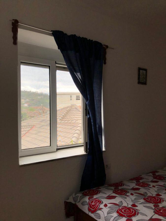 Lili'S House Villa Delvine Екстериор снимка