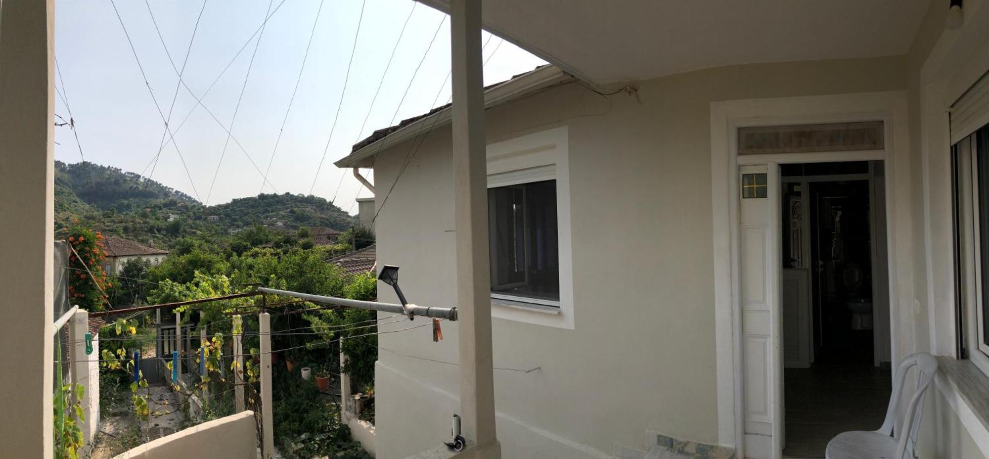 Lili'S House Villa Delvine Екстериор снимка